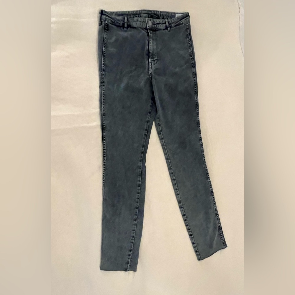 Dark blue/gray skinny jeans